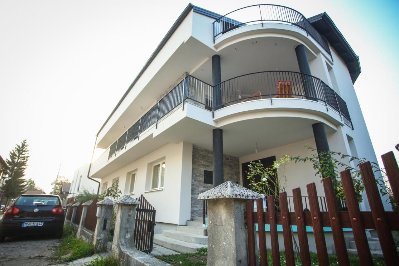 Lgp Exclusive Apartment Bihać Exteriér fotografie